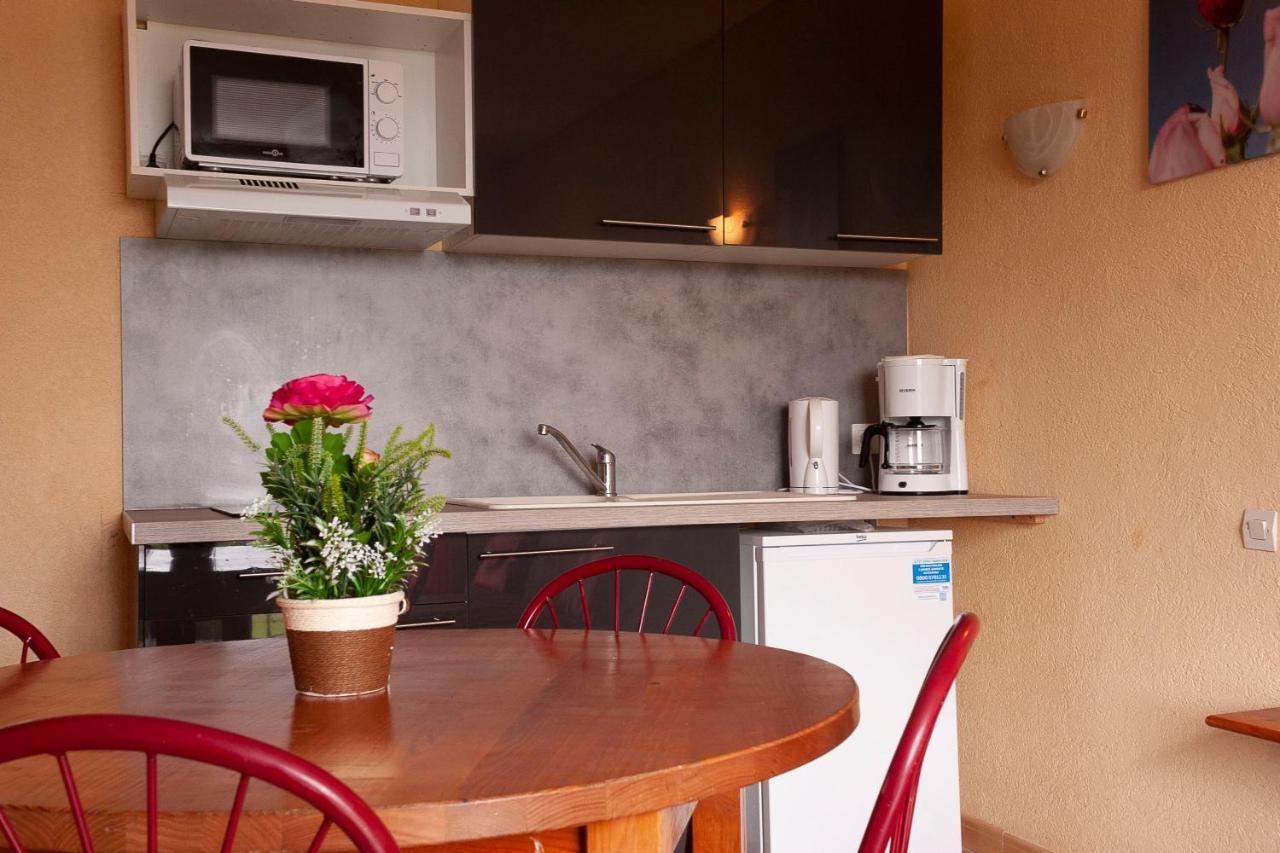 Le Catalan - Hotel Et Appartements Mont-Louis Zewnętrze zdjęcie