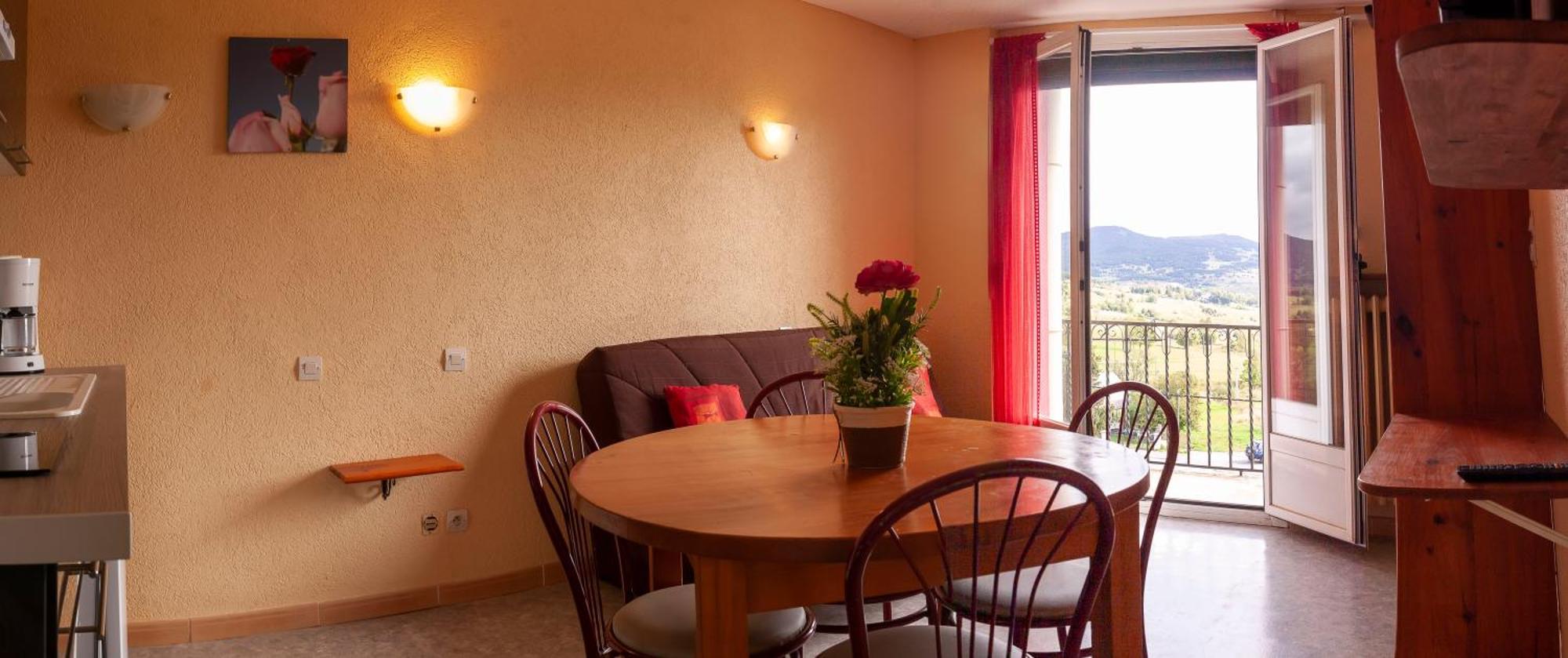Le Catalan - Hotel Et Appartements Mont-Louis Zewnętrze zdjęcie